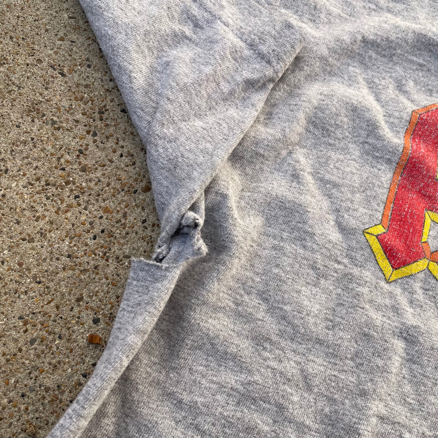 (L) Y2k ACDC distressed band tee
