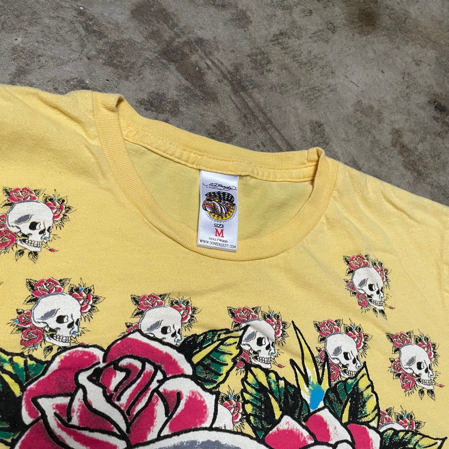 (M) ed hardy ladies skull & roses tee