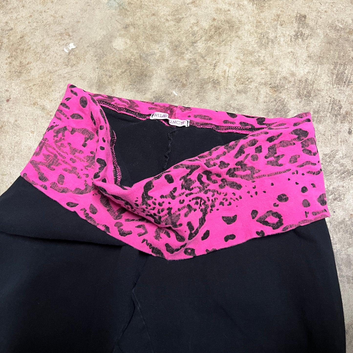 (XS) wild punch pink cheetah fold over leggings
