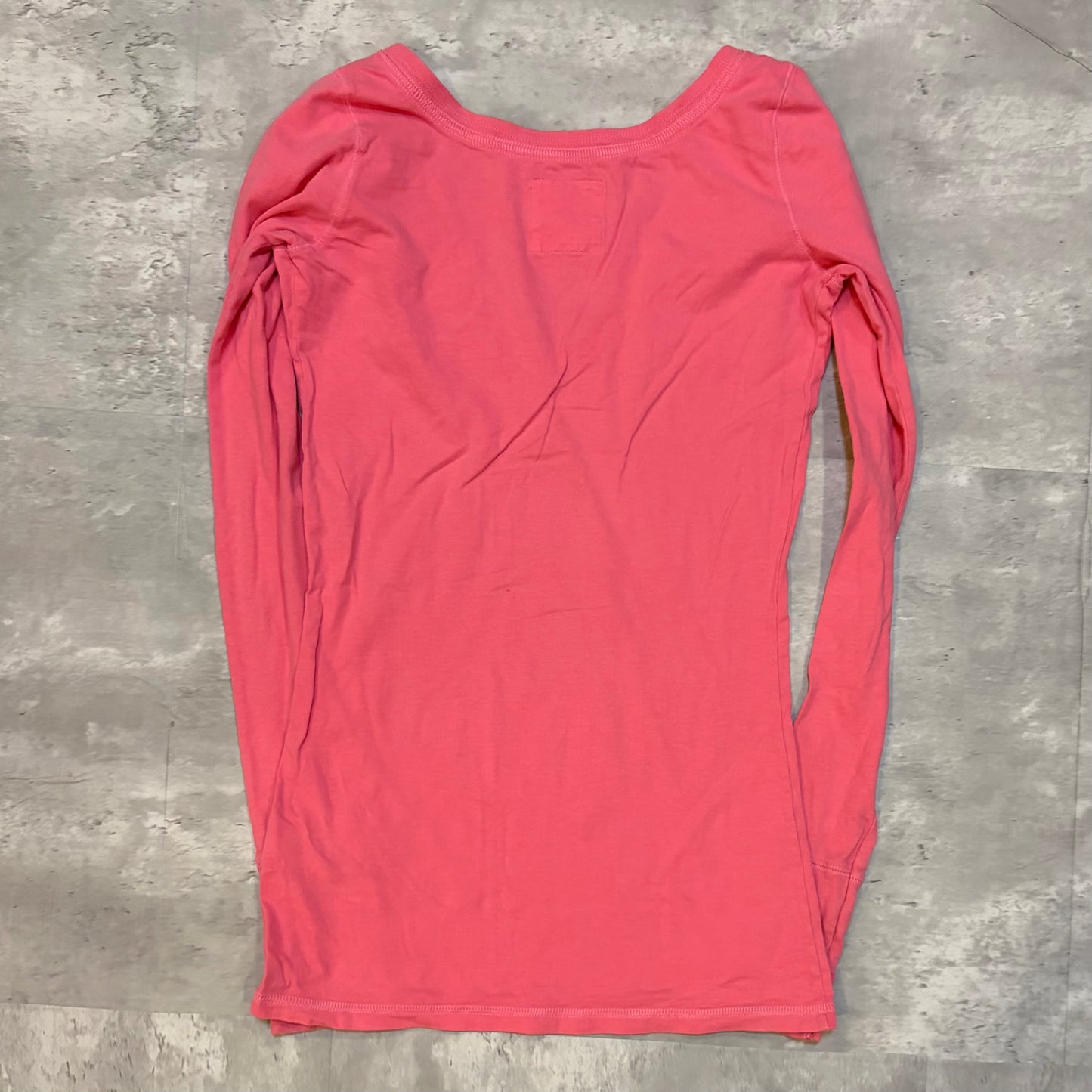 (S) ladies Hollister pink v-neck long sleeve