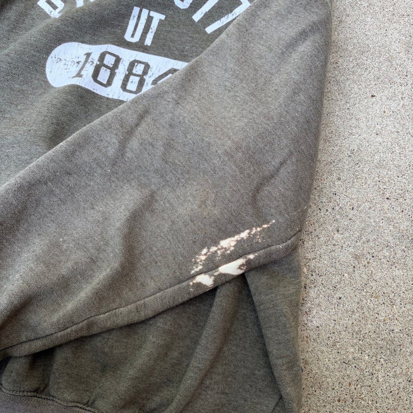 (L) Park utah crewneck