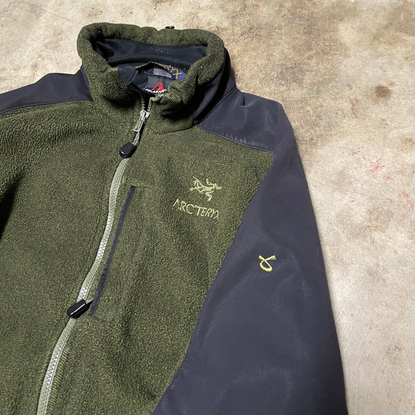 (L) Arcteryx polartec fleece jacket