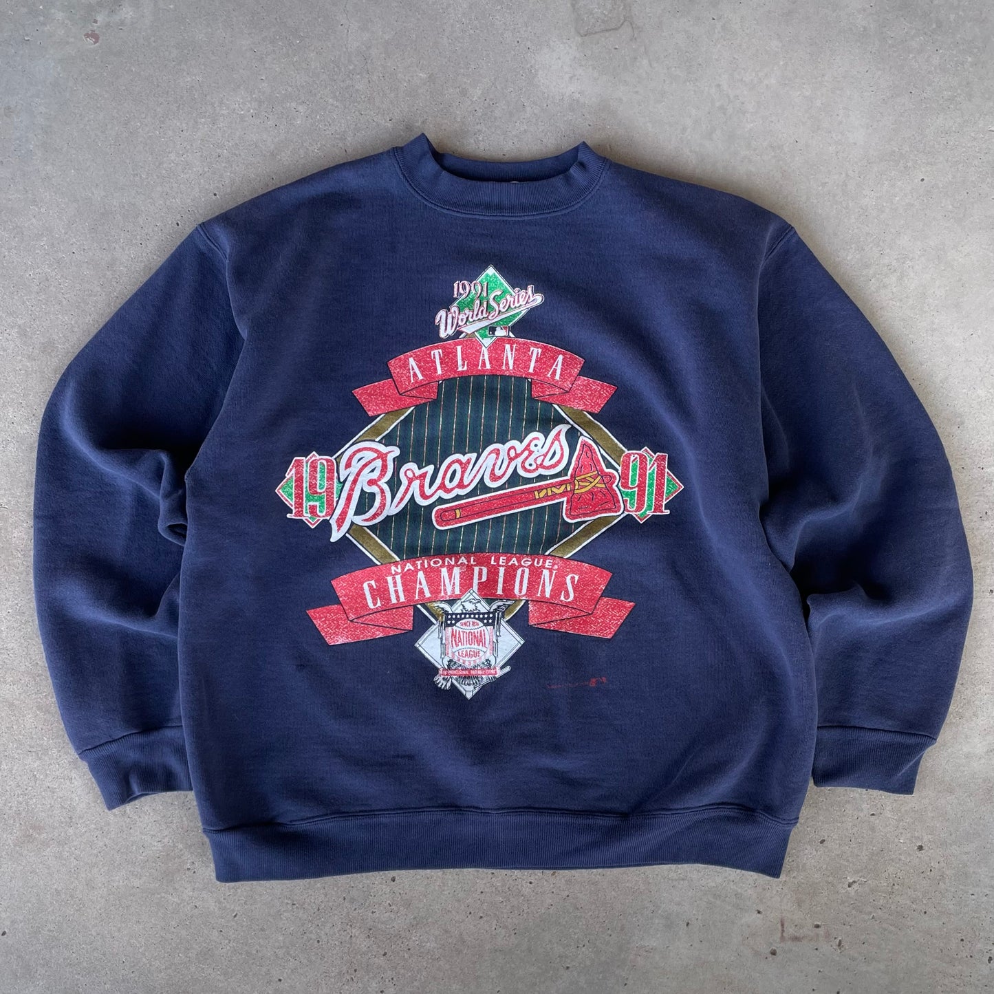 (M) 1991 Atlanta Braves crewneck