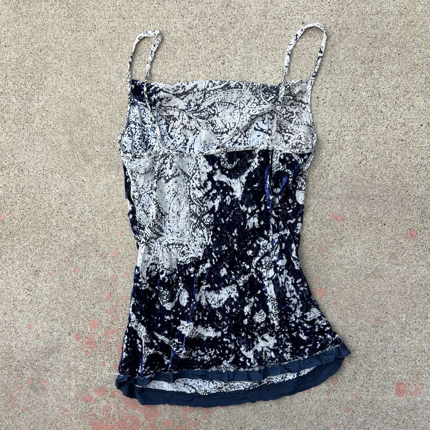 (XS) Elie tahari sheer crush velvet blouse