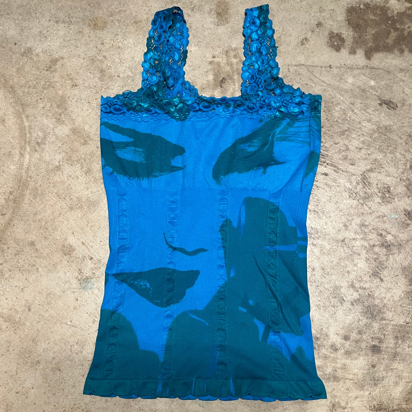 (S/M) M USA stretchy face tank