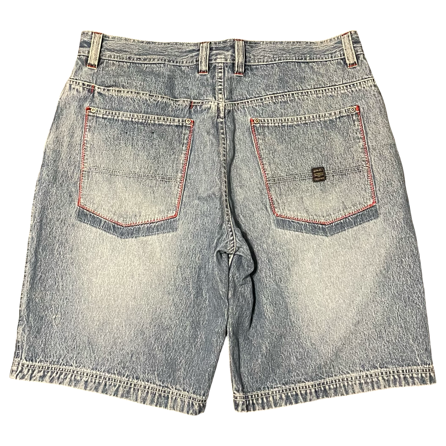 (40) No boundaries shorts