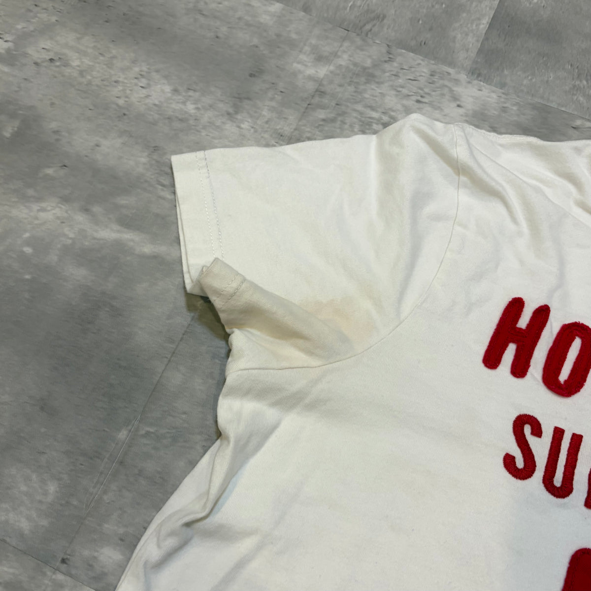 (L) Hollister surf guard tee