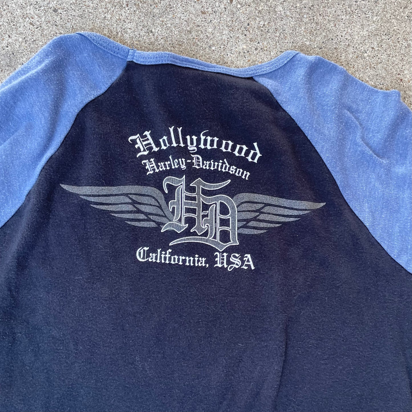 (M) 2005 harley davidson hollywood baseball baby tee