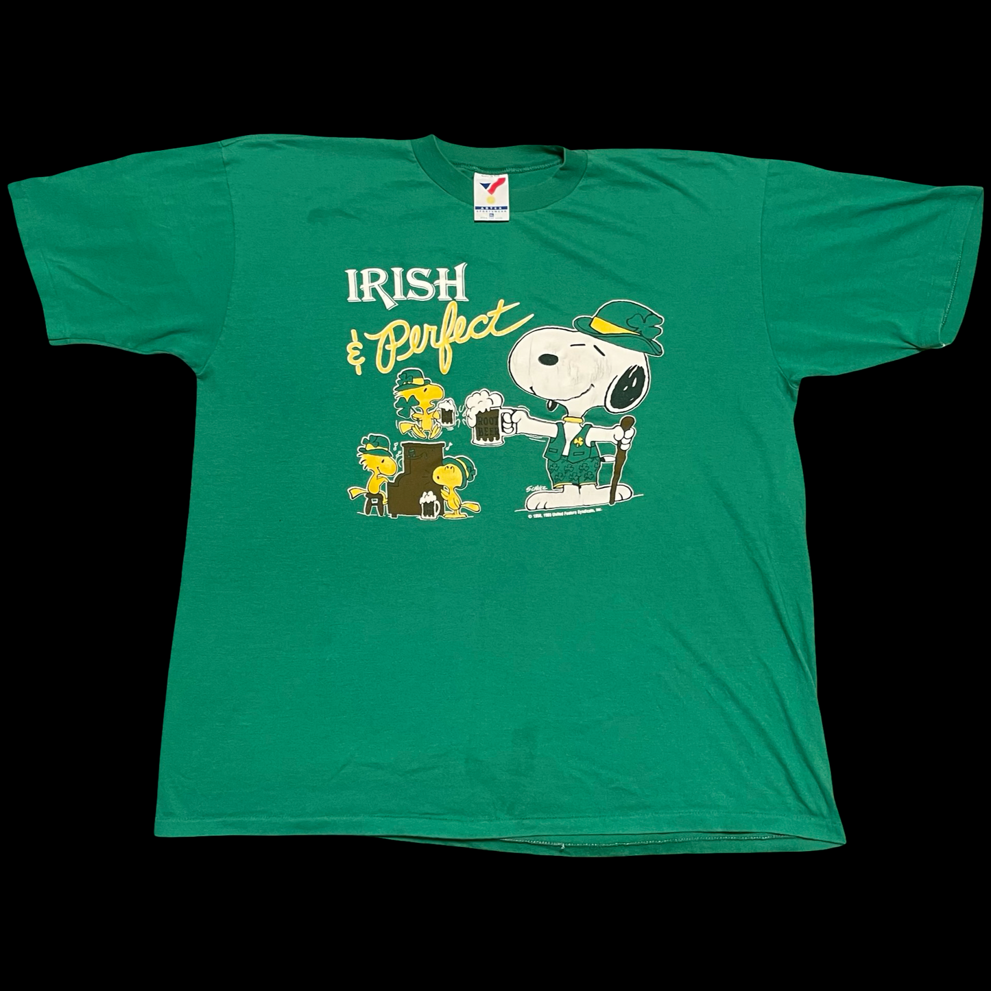 (XL) Vintage Snoopy irish and perfect tee