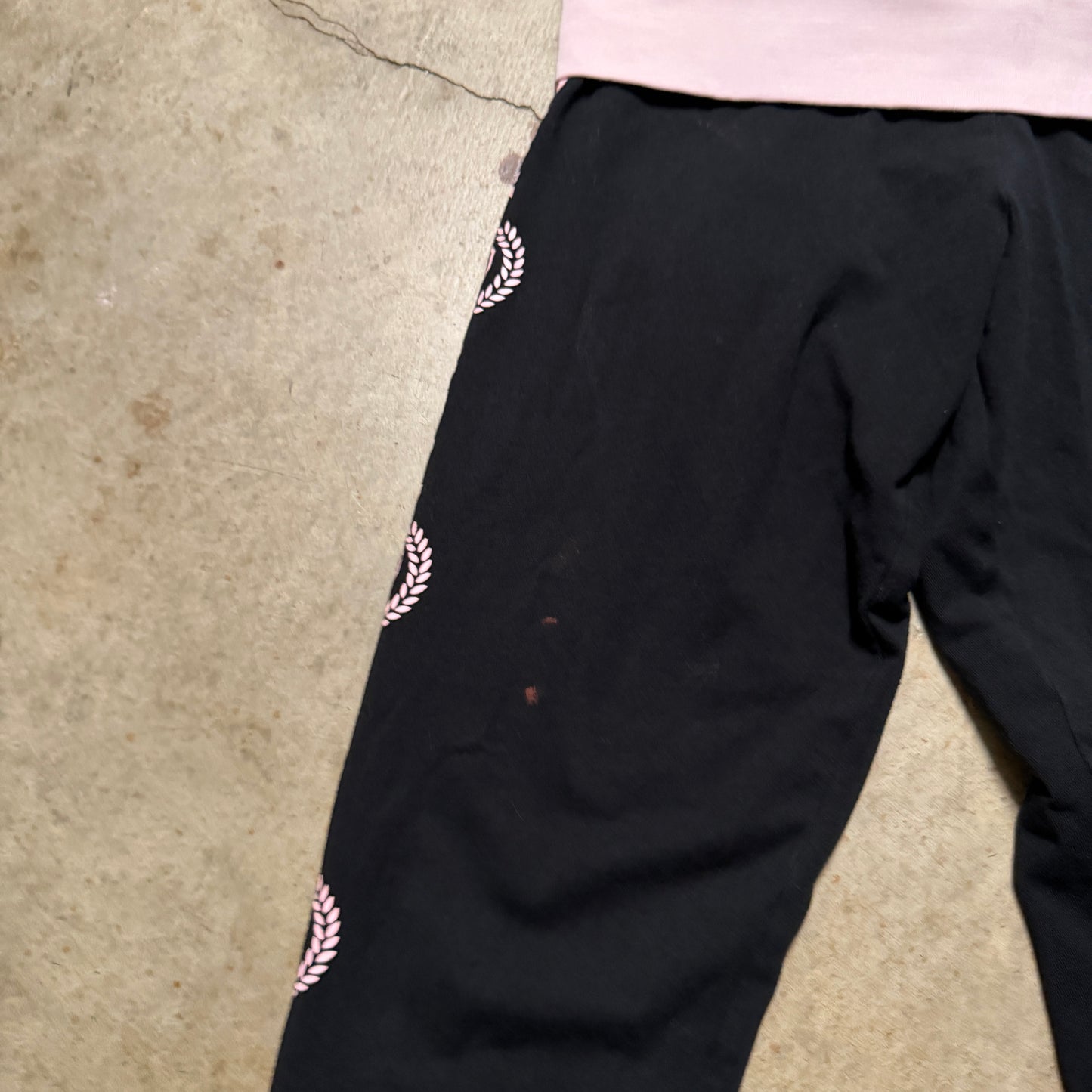 (S/P) ladies Victoria’s Secret pink skinny fold over legging