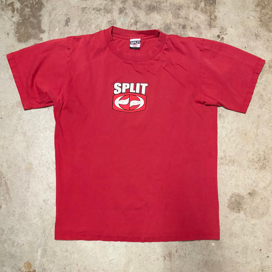 (M) Split skate tee