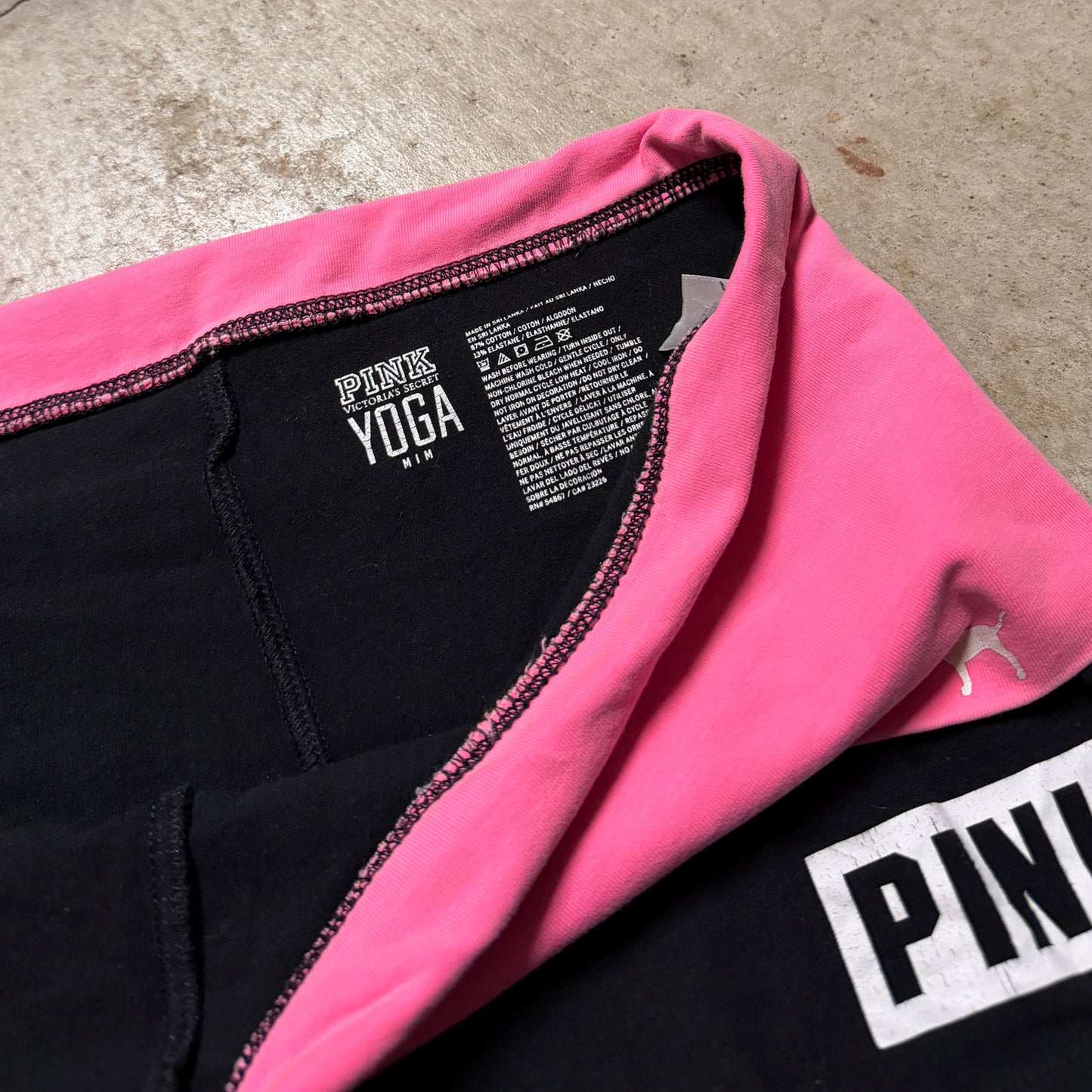 (M) ladies Victoria’s Secret pink micro mini fold over shorts