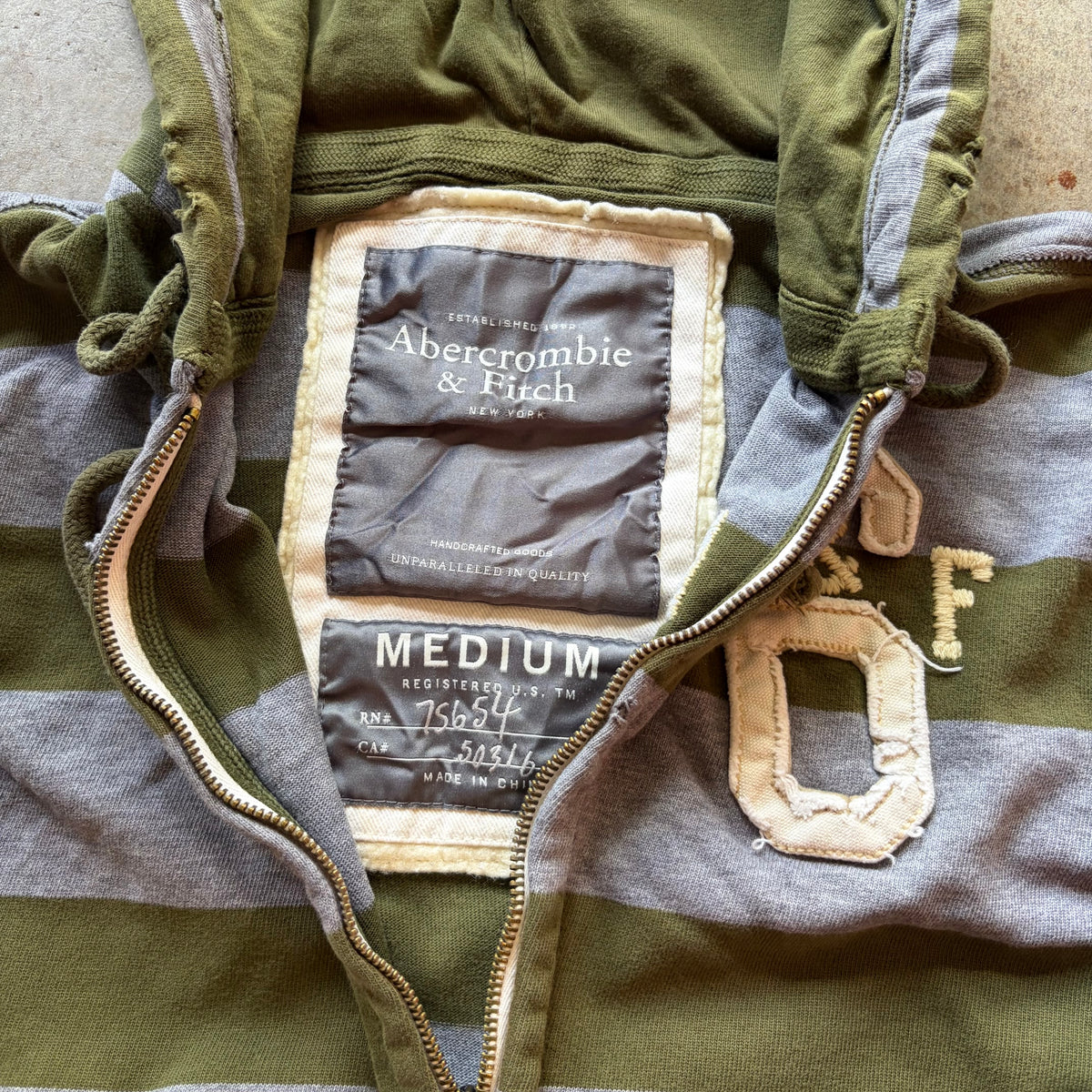 (M) Abercrombie & fitch olive green striped zip-up
