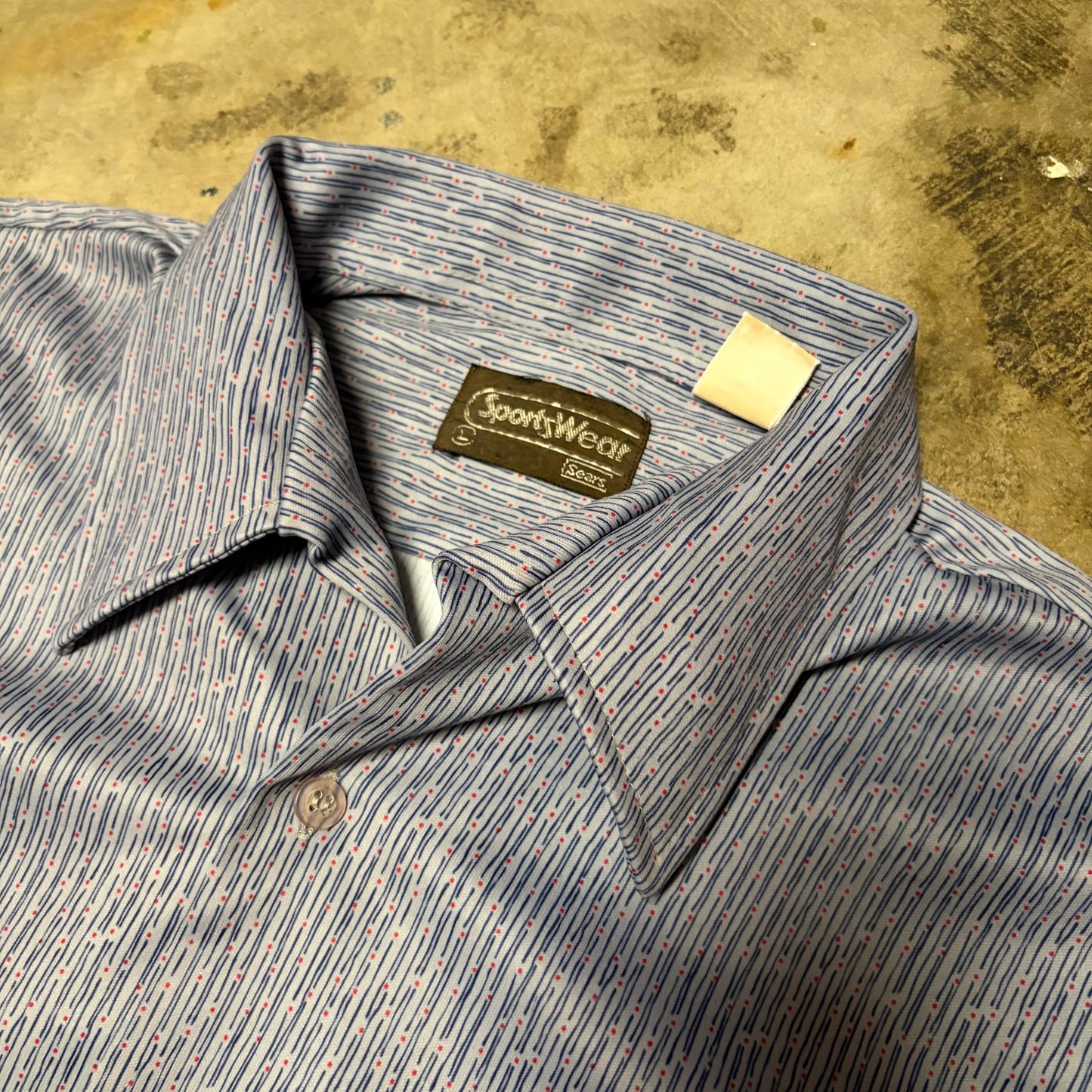 (L) Sportswear Sears button up
