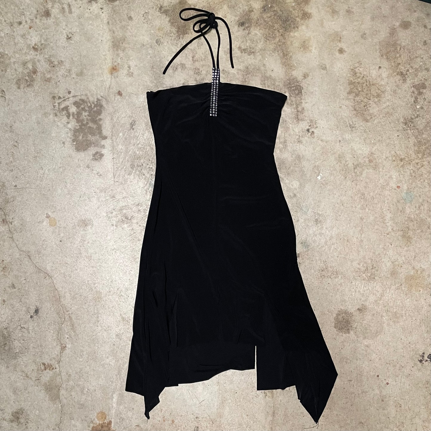 (L) y2k sabora midi flowy halter dress