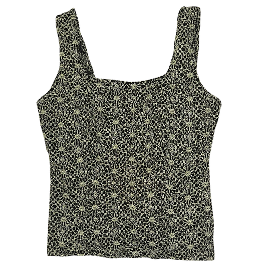 (M) nicola top