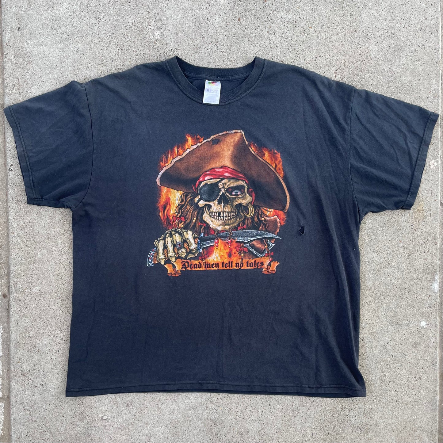 (XL) Dead Men tell no tales tee