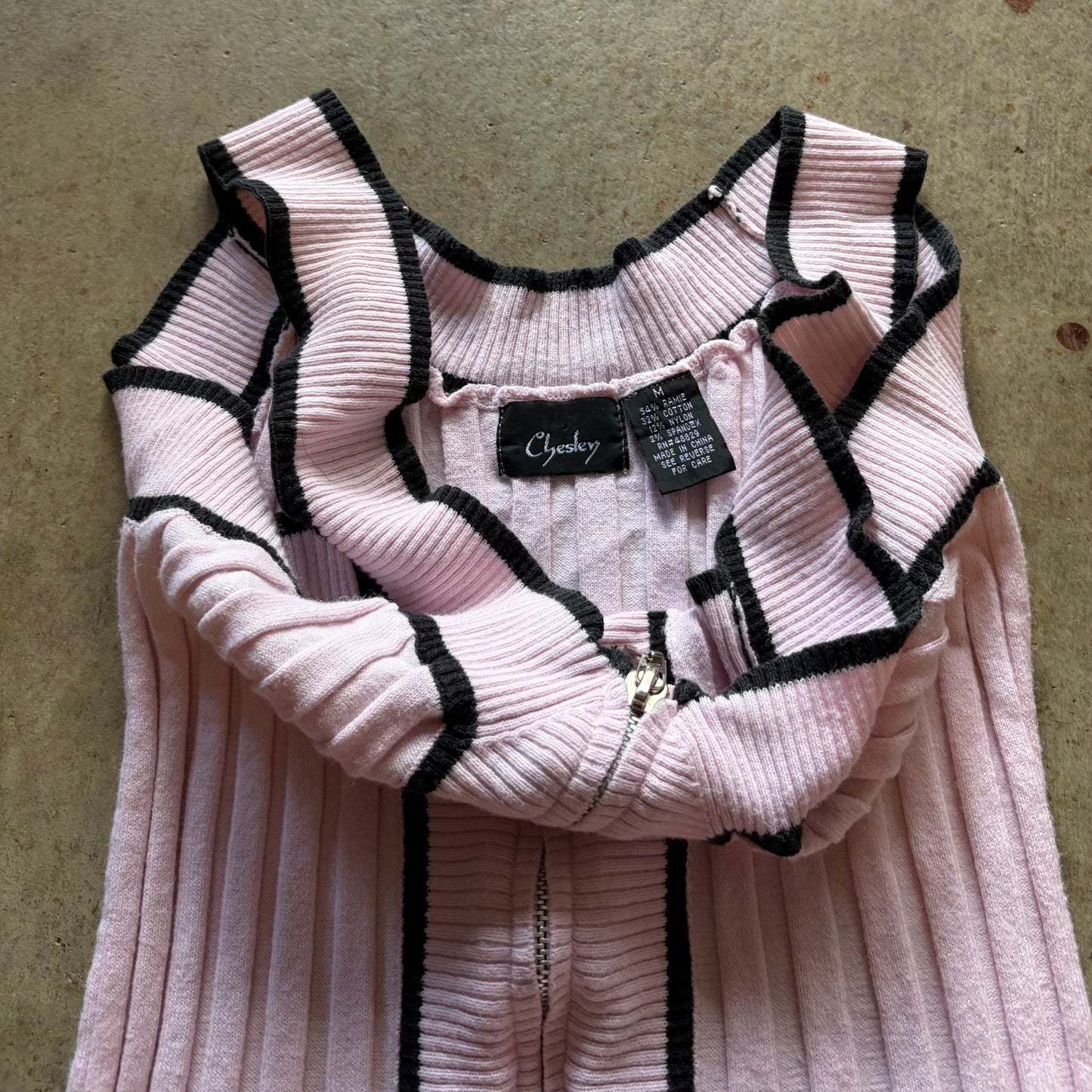 (M) chesley top