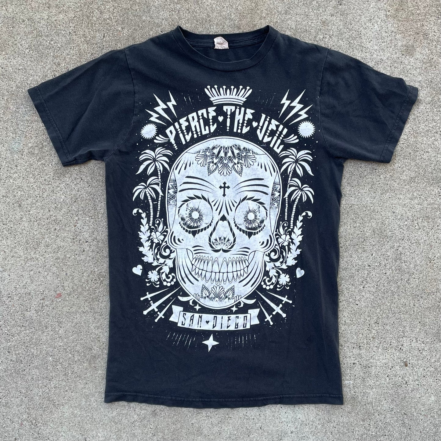 (S) Pierce the veil tee