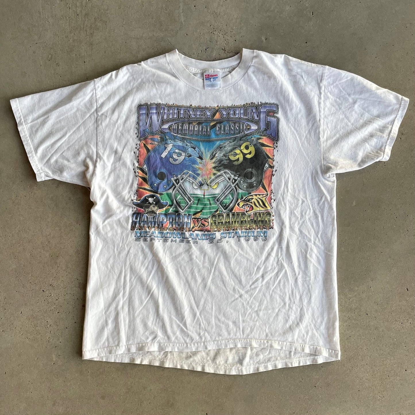(XL) 1999 Whitney Young football tee
