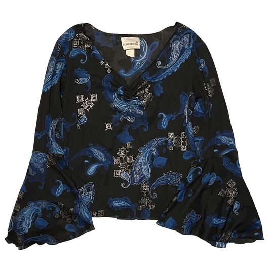 (L) fashion bug bell sleeve mesh top