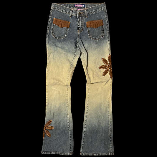 (5/6) bubblegum floral flare pants