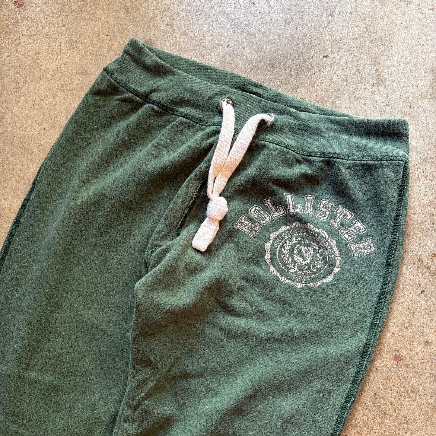 (XL) Hollister green sweatpants