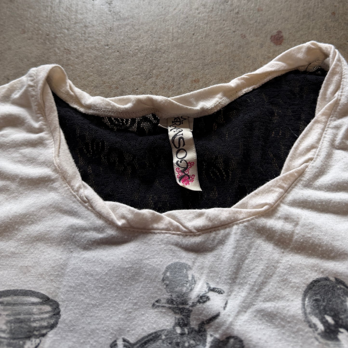 (S) ransom perfume bottle lace back tee