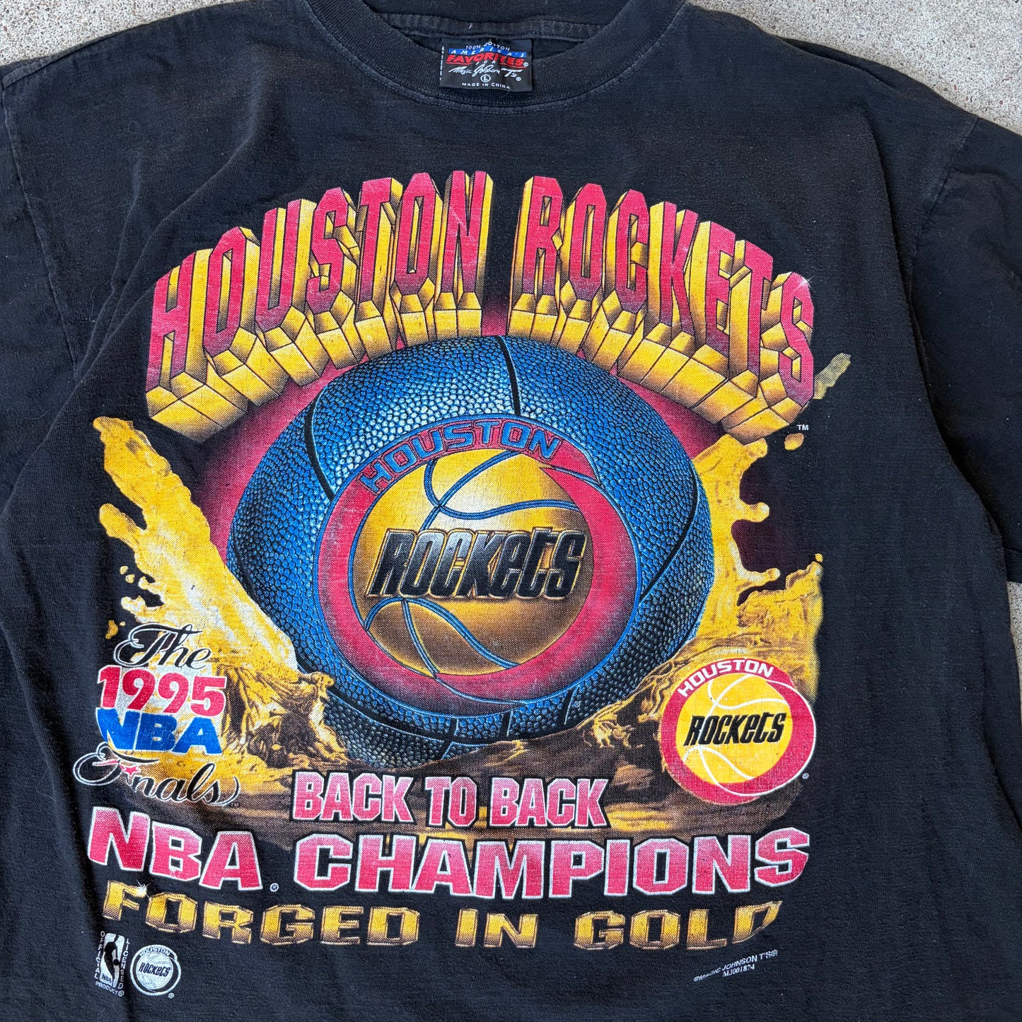 (L) 90s Houston Rockets tee