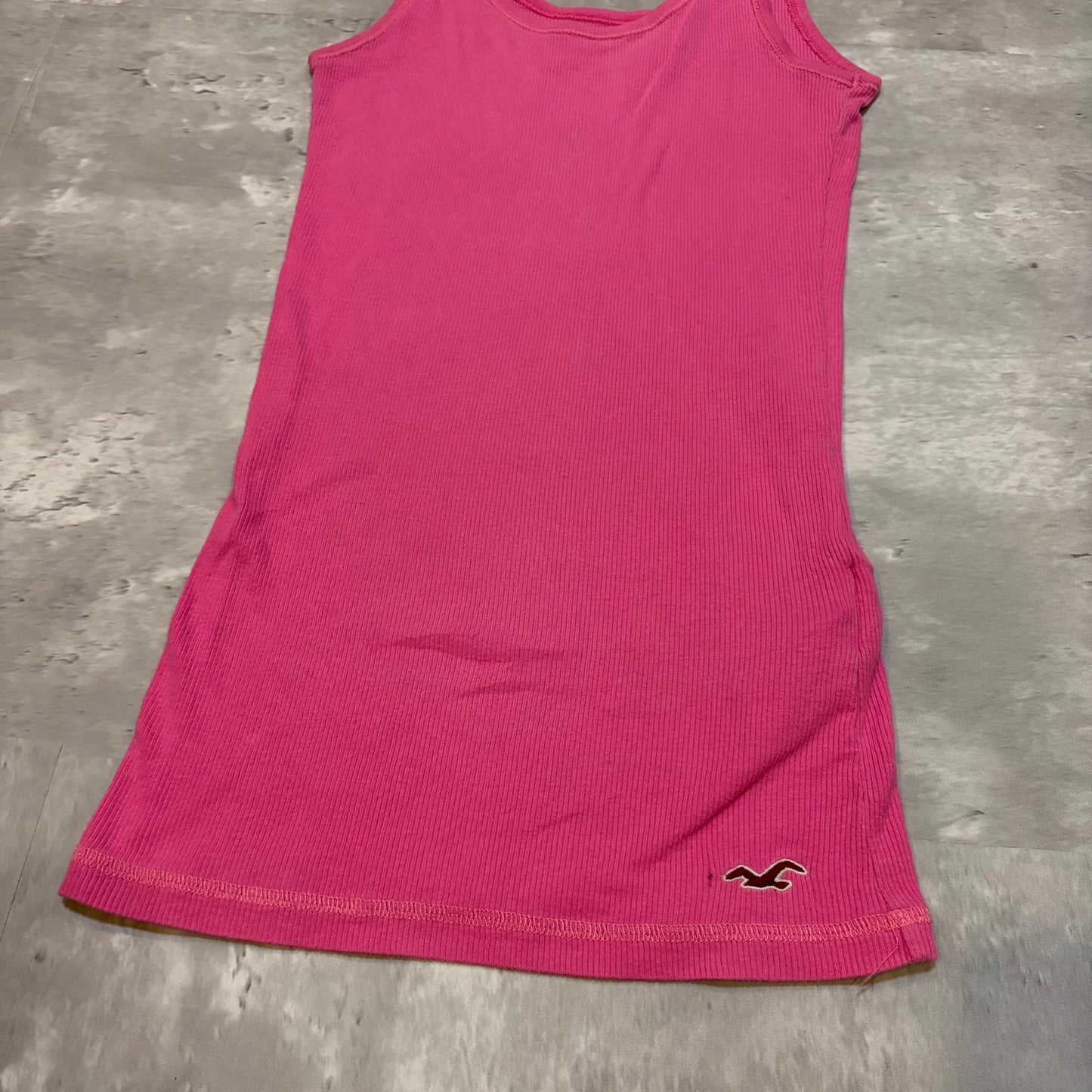 (S) ladies Hollister pink tank top