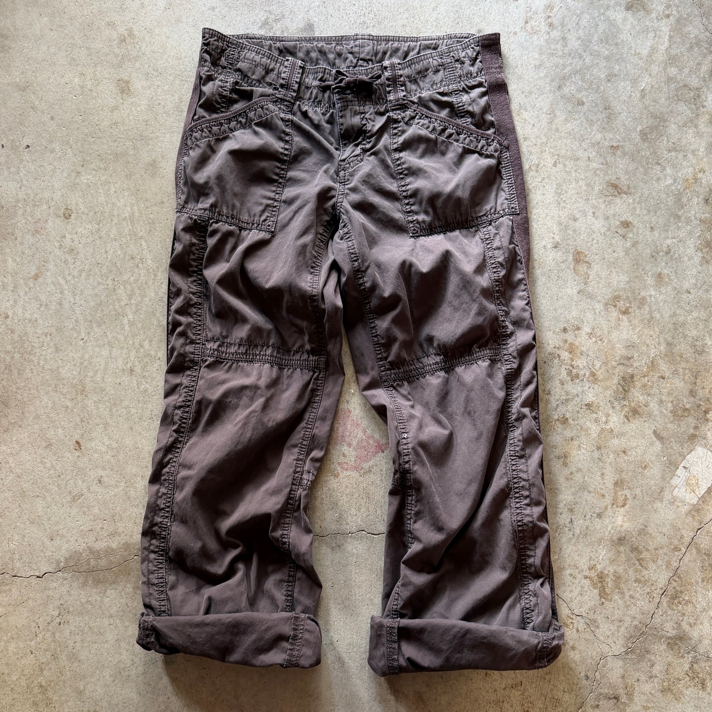 (6R) gap cargo pants/capri