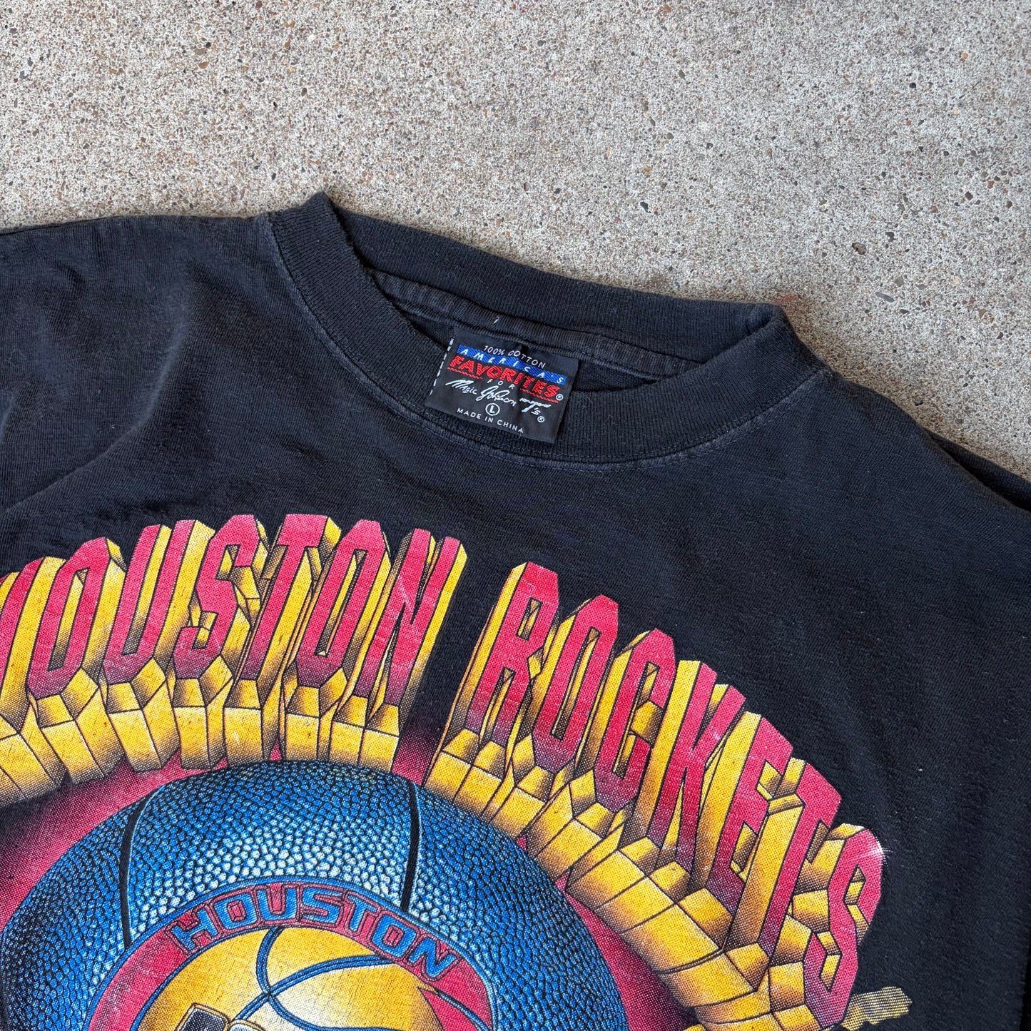 (L) 90s Houston Rockets tee