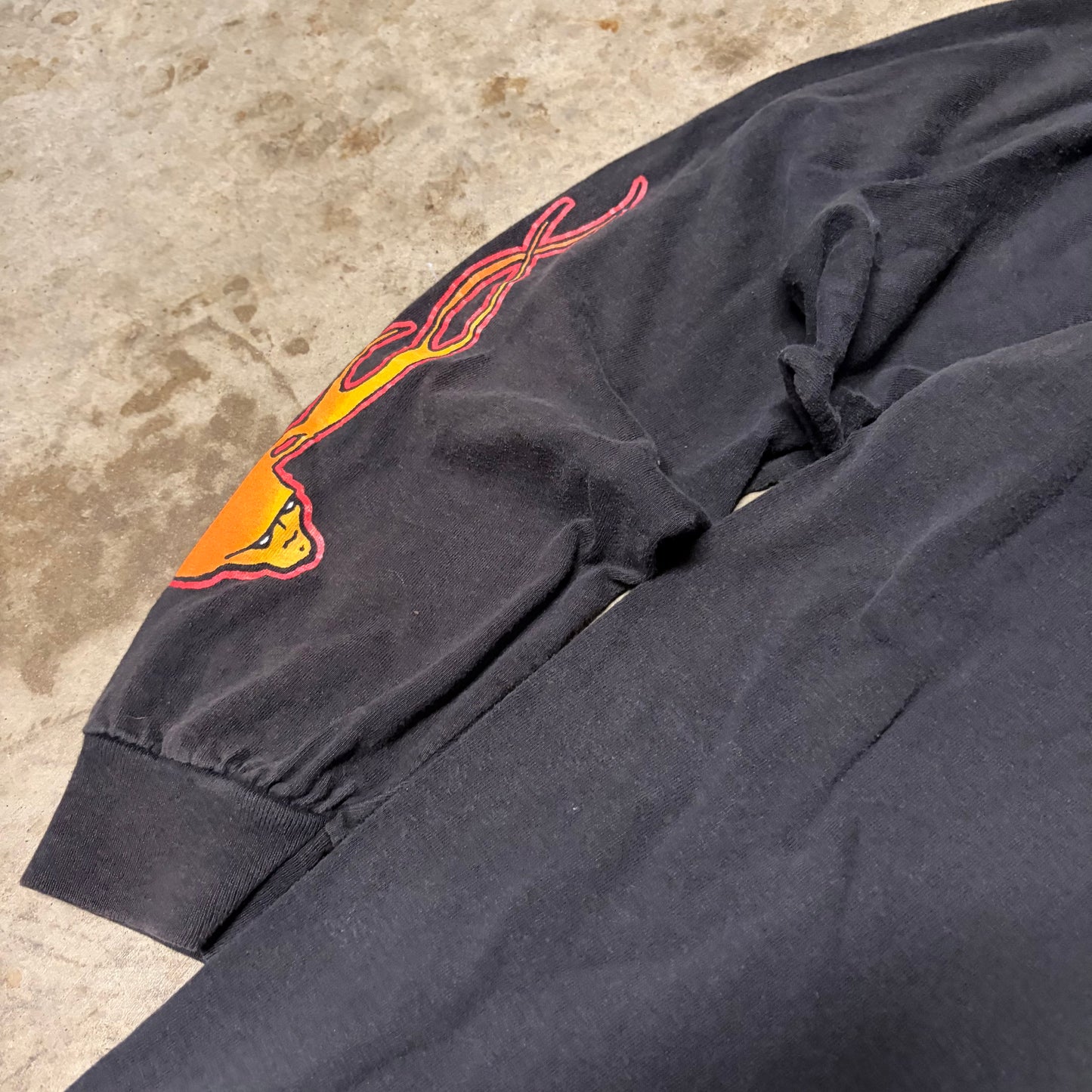 (L) 1999 Metallica flame longsleeve