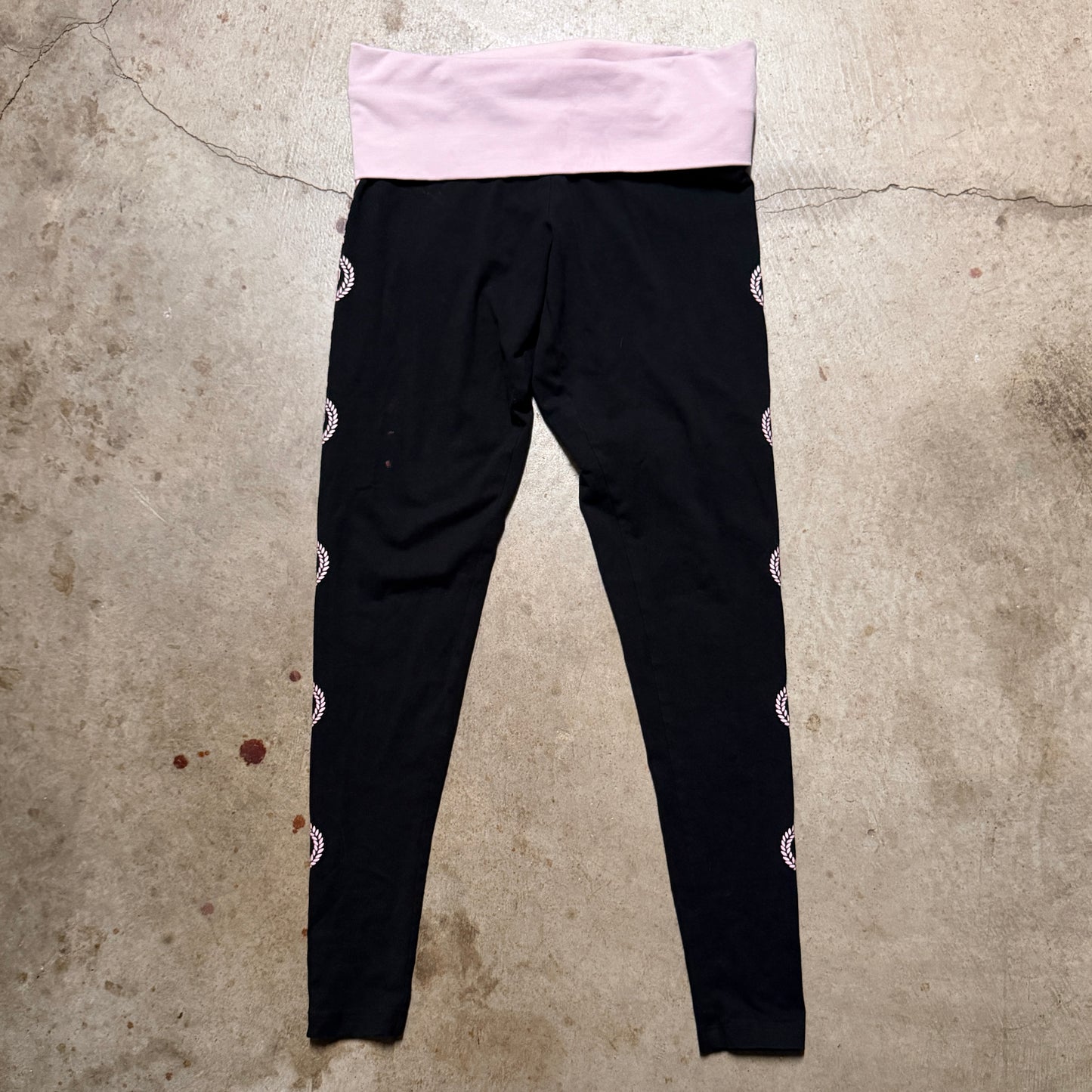 (S/P) ladies Victoria’s Secret pink skinny fold over legging