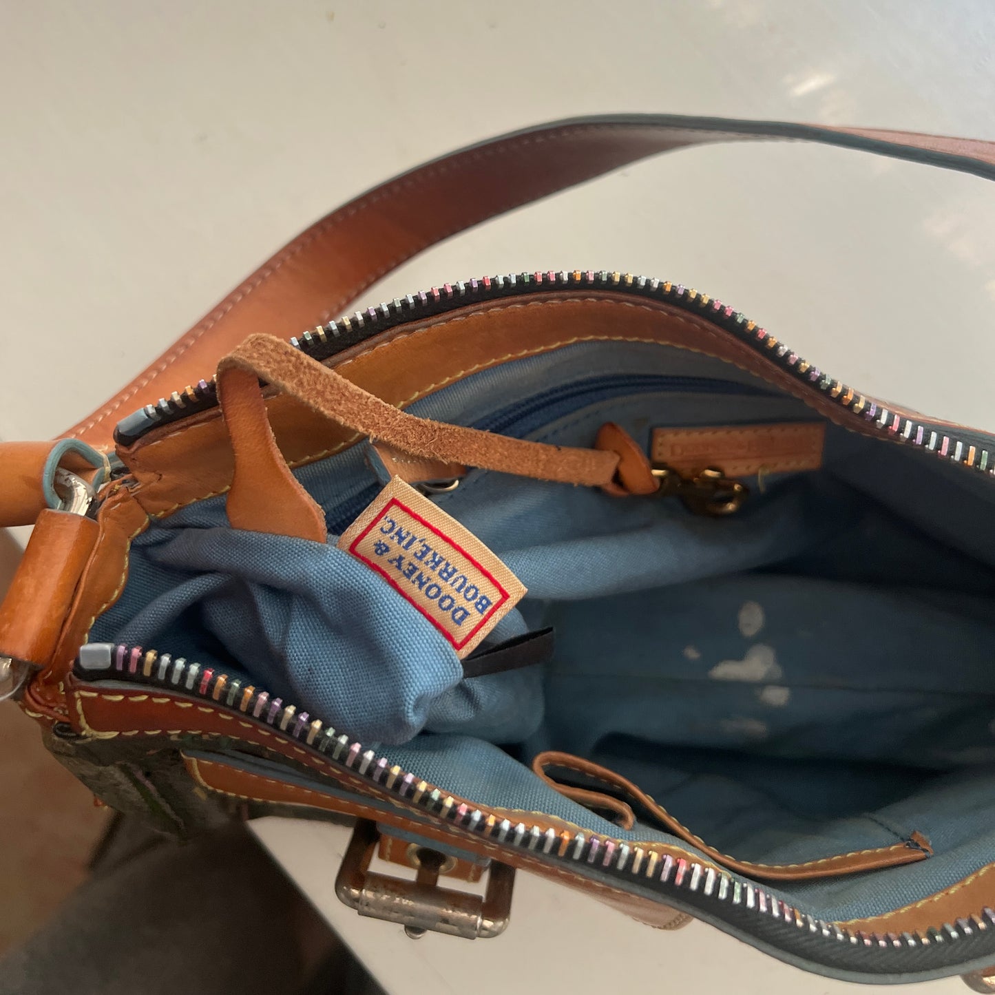 Y2K dooney & bourke monogram pocketed purse