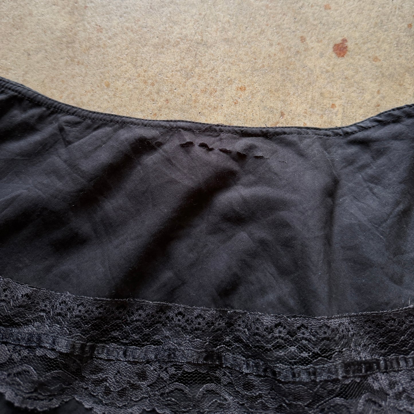 (M) hot topic midi skirt