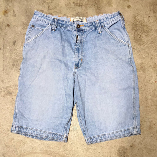 (34) Urban up jorts