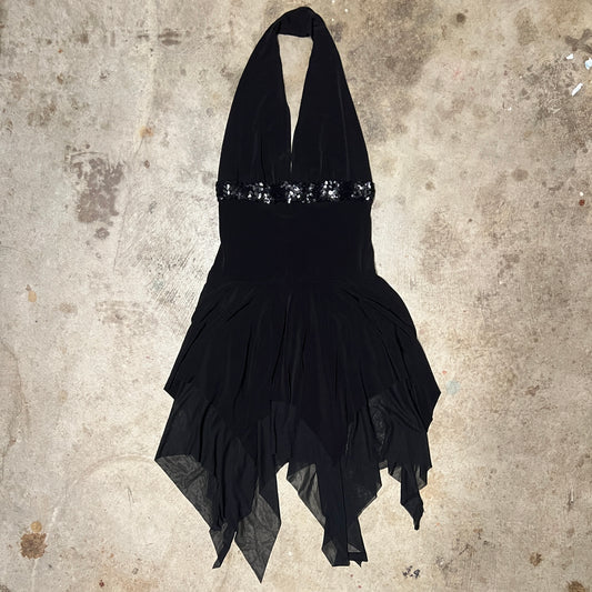 (M) ynes halter dress