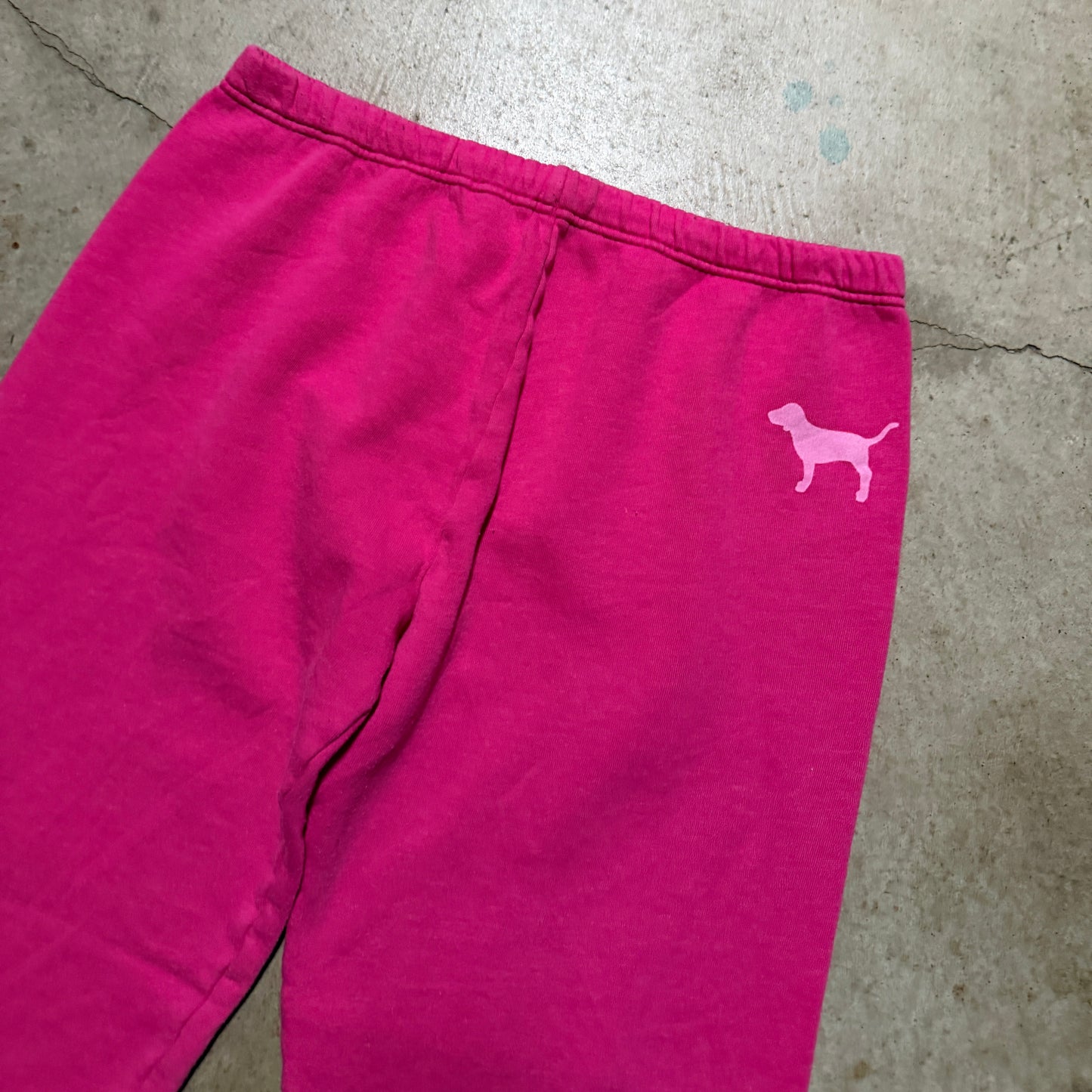 (M) ladies Victoria’s Secret pink capri joggers