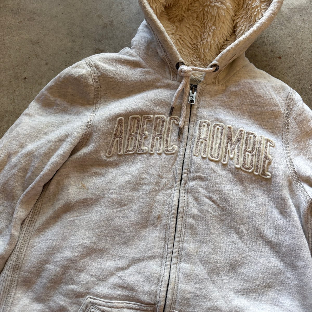 (XL) Abercrombie and fitch fur lined zip up hoodie