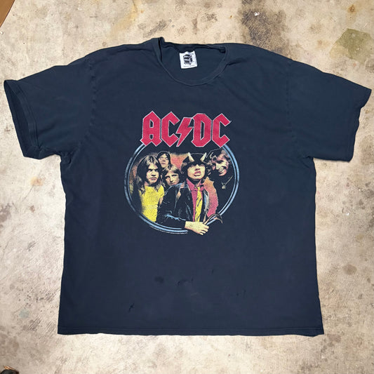 (XL) 2005 AC/DC band tee