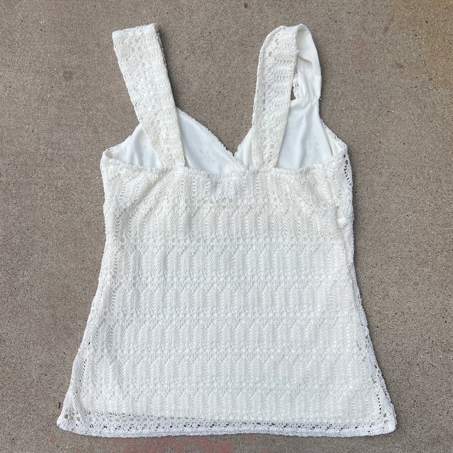 (m) ab studio top