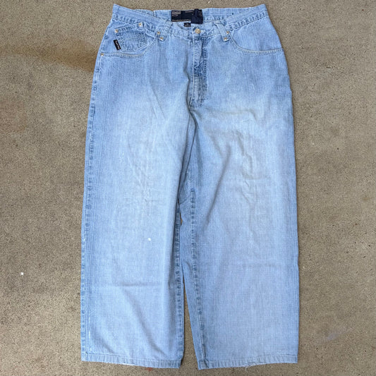 (38) Omavi baggy jeans