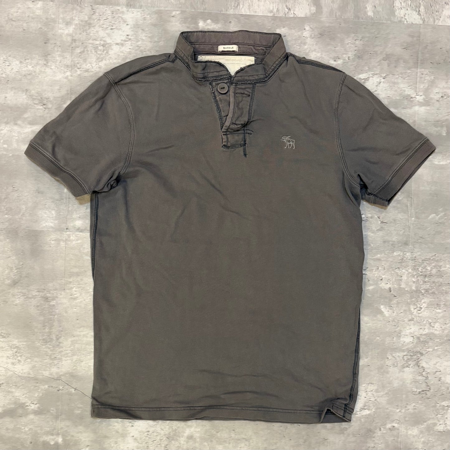 (M) Abercrombie & fitch grey muscle tee