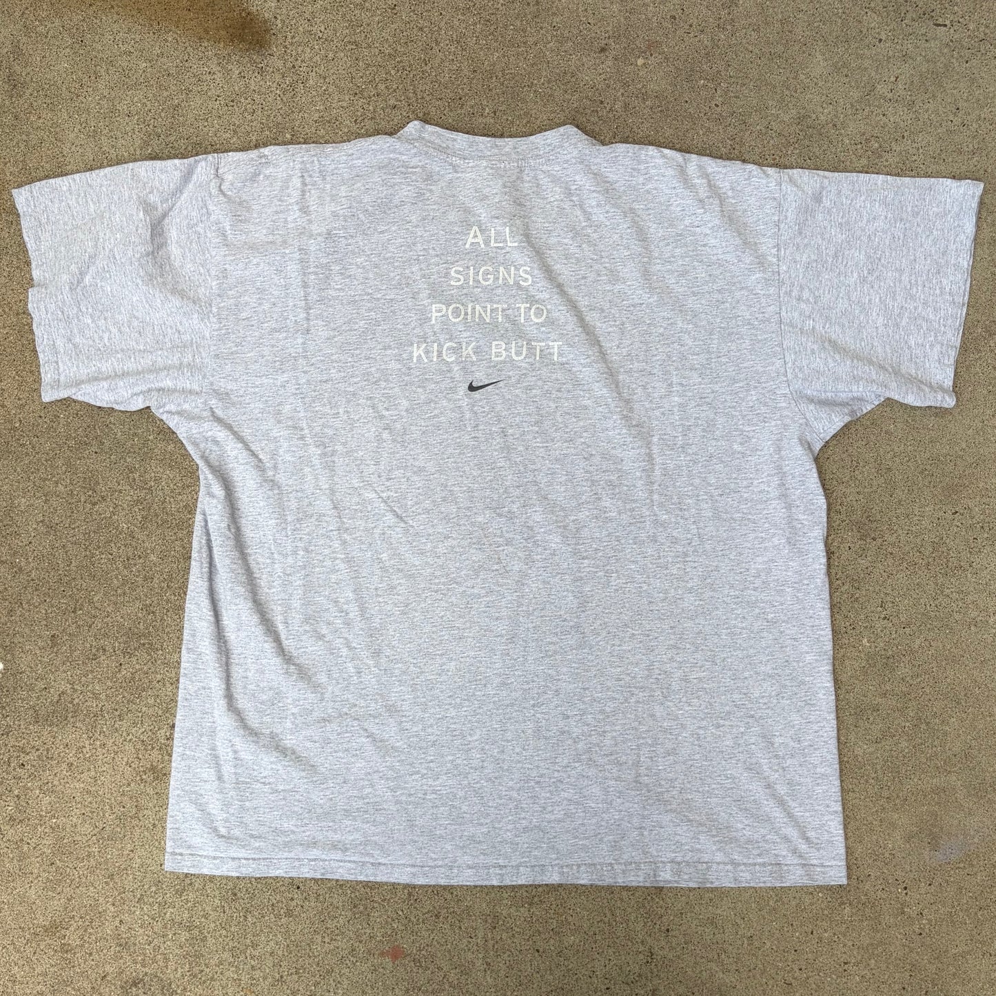(L) Vintage Nike 8 ball tee