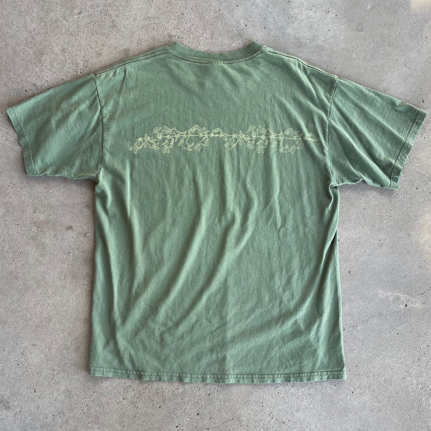 (L) Girl skateboard tee