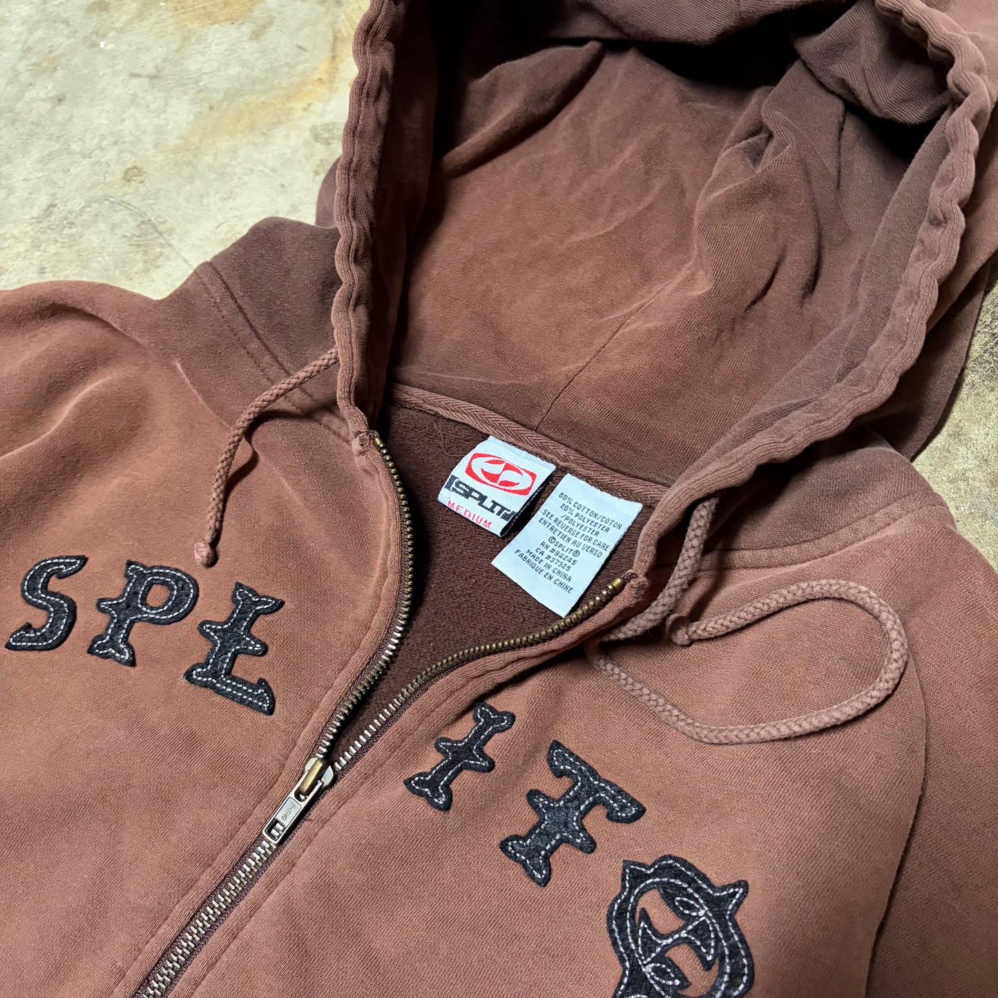 (M) Split hoodie