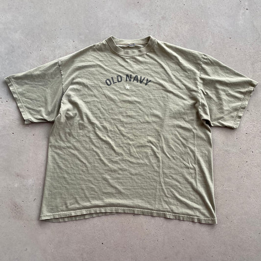 (2XL) Old navy tee