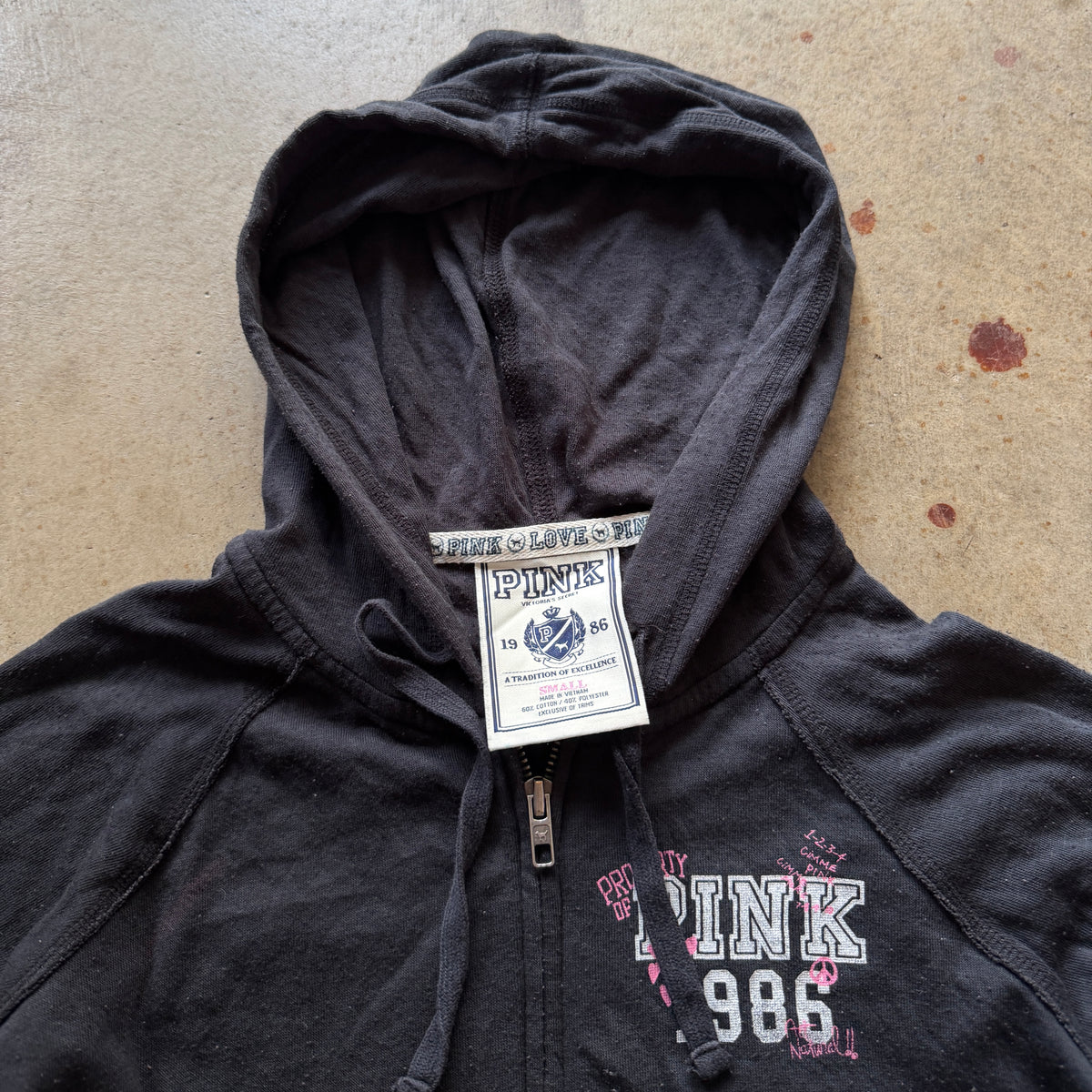 (S) ladies Victoria’s Secret pink 86 zip up