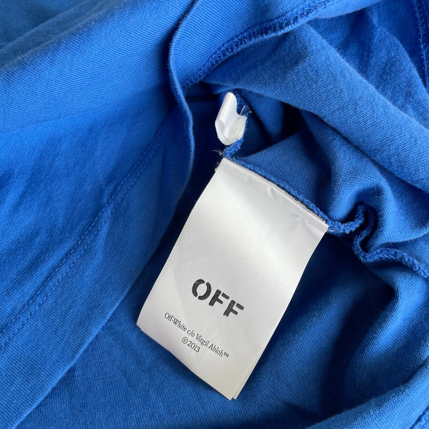 (L) Off white tee